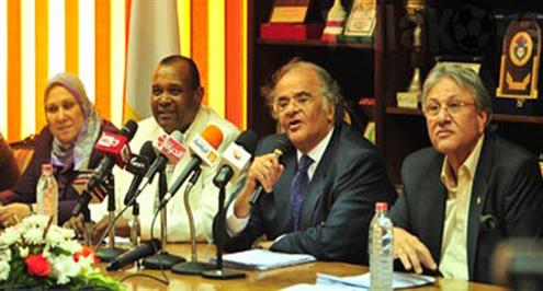 مديرية الشباب والرياضة للزمالك: شطب عضوية ممدوح عباس غير قانوني